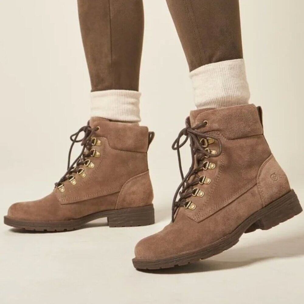 Born Codi Lace Up Boots Size 6 New
